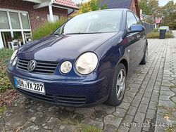 Blau Gebraucht 2003 VW Polo Highline Limousine | 1.200 € (Superpreis)