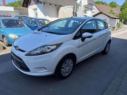 Frostweiß Gebraucht 2009 Ford Fiesta Trend Kleinwagen | 6.990 € (Teuer)