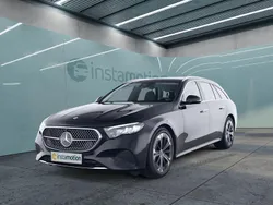 Schwarz Gebraucht 2024 Mercedes E220 Kombi | 51.199 € (Fairer Preis)