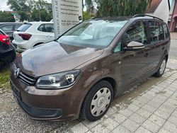 Braun Gebraucht 2011 VW Touran Van / Kleinbus | 4.950 € (Superpreis)