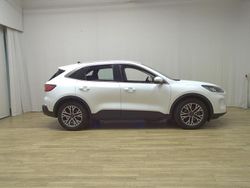 Weiss Gebraucht 2020 Ford Kuga Titanium SUV | 13.980 € (Superpreis)