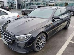 Schwarz Gebraucht 2021 Mercedes E300 AMG line Kombi | 35.900 € (Teuer)