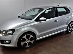 Silber Gebraucht 2011 VW Polo Design Kleinwagen | 4.999 € (Etwas zu teuer)
