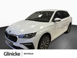 Weiß Gebraucht 2022 Skoda Scala Selection Kleinwagen | 31.990 €