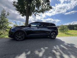 Schwarz Gebraucht 2023 Peugeot 5008 GT Van / Kleinbus | 34.900 € (Teuer)