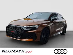 Braun Neu 2025 Audi RS3 Sportback Sport Kleinwagen | 78.359 € (Teuer)