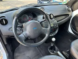 Weiß Gebraucht 2007 Ford SportKa Kleinwagen | 3.999 €