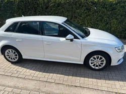Weiß Gebraucht 2017 Audi A3 Sportback e-tron Limousine | 18.799 € (Fairer Preis)