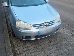Silber Gebraucht 2006 VW Golf IV Kleinwagen | 1.300 € (Guter Preis)
