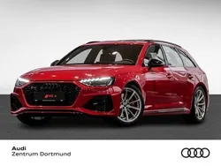 Rot Gebraucht 2022 Audi RS4 Sport Kombi | 64.480 € (Etwas zu teuer)