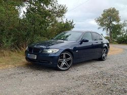 Blau Gebraucht 2006 BMW 330 M Performance Limousine | 3.750 € (Guter Preis)