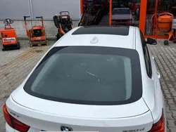 Weiß Gebraucht 2015 BMW 330 M Sport Coupé | 13.700 € (Guter Preis)