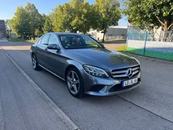 Grau Gebraucht 2019 Mercedes C200 Limousine | 27.880 € (Teuer)