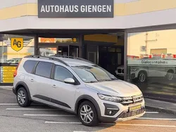 Grau Gebraucht 2022 Dacia Jogger Comfort Limousine | 12.200 €