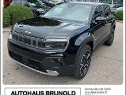 Schwarz Neu 2025 Jeep Avenger Summit SUV | 33.900 € (Teuer)