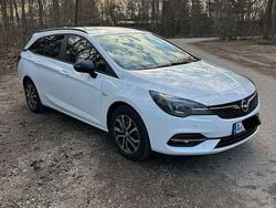 Weiß Gebraucht 2021 Opel Astra Edition Kombi | 13.000 € (Guter Preis)