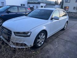 Weiß Gebraucht 2012 Audi A4 Kombi | 8.500 € (Fairer Preis)