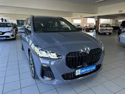 Grau Gebraucht 2023 BMW 218 Active Tourer M Sport Van / Kleinbus | 29.900 € (Fairer Preis)
