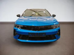 Blau/typ aussenverkleidung met Gebraucht 2024 Opel Astra Ultimate Kombi | 29.990 € (Etwas zu teuer)
