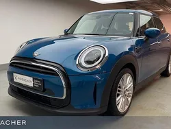 Island blue Gebraucht 2022 Mini Cooper Classic Kleinwagen | 21.880 € (Fairer Preis)