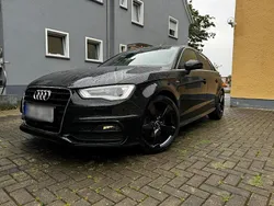 Schwarz Gebraucht 2013 Audi A3 S-Line Limousine | 12.700 € (Etwas zu teuer)