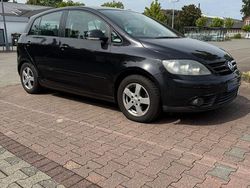 Schwarz Gebraucht 2007 VW Golf Plus Cross Van / Kleinbus | 4.300 € (Guter Preis)