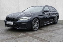 Schwarz Gebraucht 2022 BMW 540 Shadowline Kombi | 49.240 € (Guter Preis)