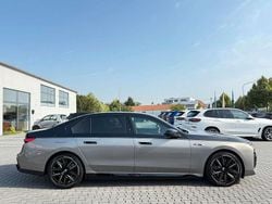 Oxidgrau/oxidgrau ii Gebraucht 2024 BMW 760 Limousine | 148.800 €