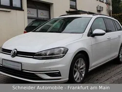 Weiß Gebraucht 2017 VW Golf VII Kombi | 12.900 € (Guter Preis)