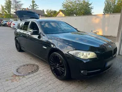 Schwarz Gebraucht 2011 BMW 520 Kombi | 8.300 € (Fairer Preis)