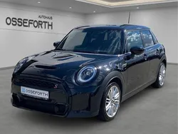 Schwarz Gebraucht 2023 Mini Cooper S Kleinwagen | 27.990 € (Fairer Preis)