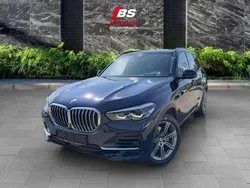Tansanitblau ii metallic (metallic) Gebraucht 2022 BMW X5 Sport Line SUV | 61.990 € (Guter Preis)