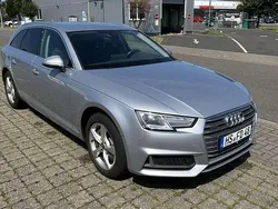 Grau Gebraucht 2019 Audi A4 Sport Kombi | 24.490 € (Etwas zu teuer)
