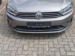 Grau Gebraucht 2015 VW Golf Sportsvan LOUNGE Van / Kleinbus | 10.500 € (Fairer Preis)