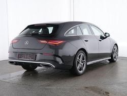 Gebraucht 2024 Mercedes CLA200 Shooting Brake Kombi | 31.490 €