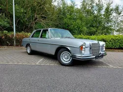 Silber Gebraucht 1971 Mercedes W108 SE Limousine | 27.890 €