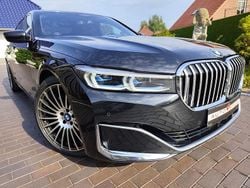 Black sapphire metallic Gebraucht 2022 BMW 730 Sport Line Limousine | 49.950 € (Fairer Preis)