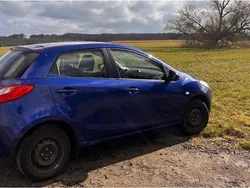 Blau Gebraucht 2007 Mazda 2 Limousine | 2.800 €