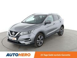 Grau Gebraucht 2019 Nissan Qashqai N-Connecta SUV | 21.990 € (Etwas zu teuer)