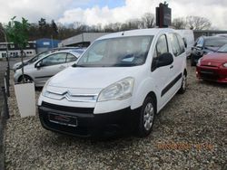 Weiß Gebraucht 2009 Citroën Berlingo Advance Van / Kleinbus | 2.499 € (Etwas zu teuer)
