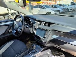 Grau Gebraucht 2018 Toyota Avensis Kombi | 16.600 € (Fairer Preis)