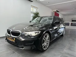 Schwarz Gebraucht 2021 BMW 320 Sport Line Kombi | 17.999 € (Fairer Preis)