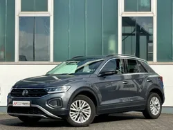 Grau Gebraucht 2023 VW T-Roc Life SUV | 19.795 € (Fairer Preis)