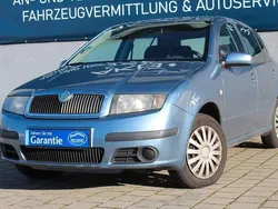 Sedamodra satine/satine blau Gebraucht 2007 Skoda Fabia Cool Edition Kleinwagen | 2.090 € (Fairer Preis)