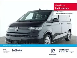 Schwarz Gebraucht 2024 VW Multivan Life Van / Kleinbus | 56.640 € (Fairer Preis)