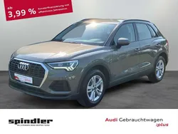 Chronosgrau metallic Gebraucht 2024 Audi Q3 Basis SUV | 36.380 € (Guter Preis)