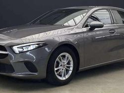 Grau Gebraucht 2019 Mercedes A180 Limousine | 18.750 € (Guter Preis)