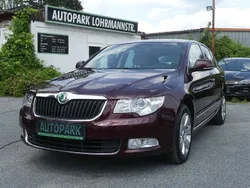 Rot Gebraucht 2009 Skoda Superb Elegance Limousine | 7.800 € (Fairer Preis)