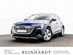 Navarrablau metallic Gebraucht 2020 Audi e-tron S-Line SUV | 32.785 € (Guter Preis)
