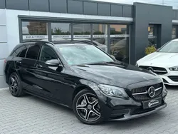 Schwarz Gebraucht 2019 Mercedes C300e AMG Limousine | 25.890 € (Fairer Preis)